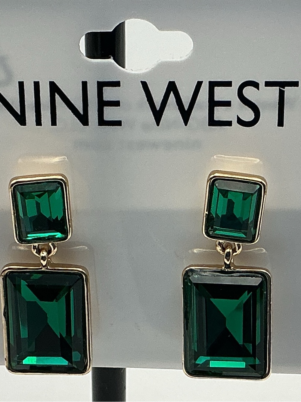 Nine West Emerald Green Crystal Drop Earrings NWT
